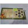 Image 1 : SEALED 2005 CHRISTMAS BEAR IN STOCKING AND 7 COIN SET W/ RARE "BEAR IN STOCKING" QUARTER