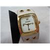 Image 2 : NIXON AND ROOTS WATCHES