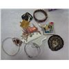 Image 2 : 4 TRAYS OF PINS, BROACHES, ETC