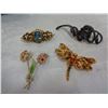Image 2 : LOT OF SIGNED BROOCHES