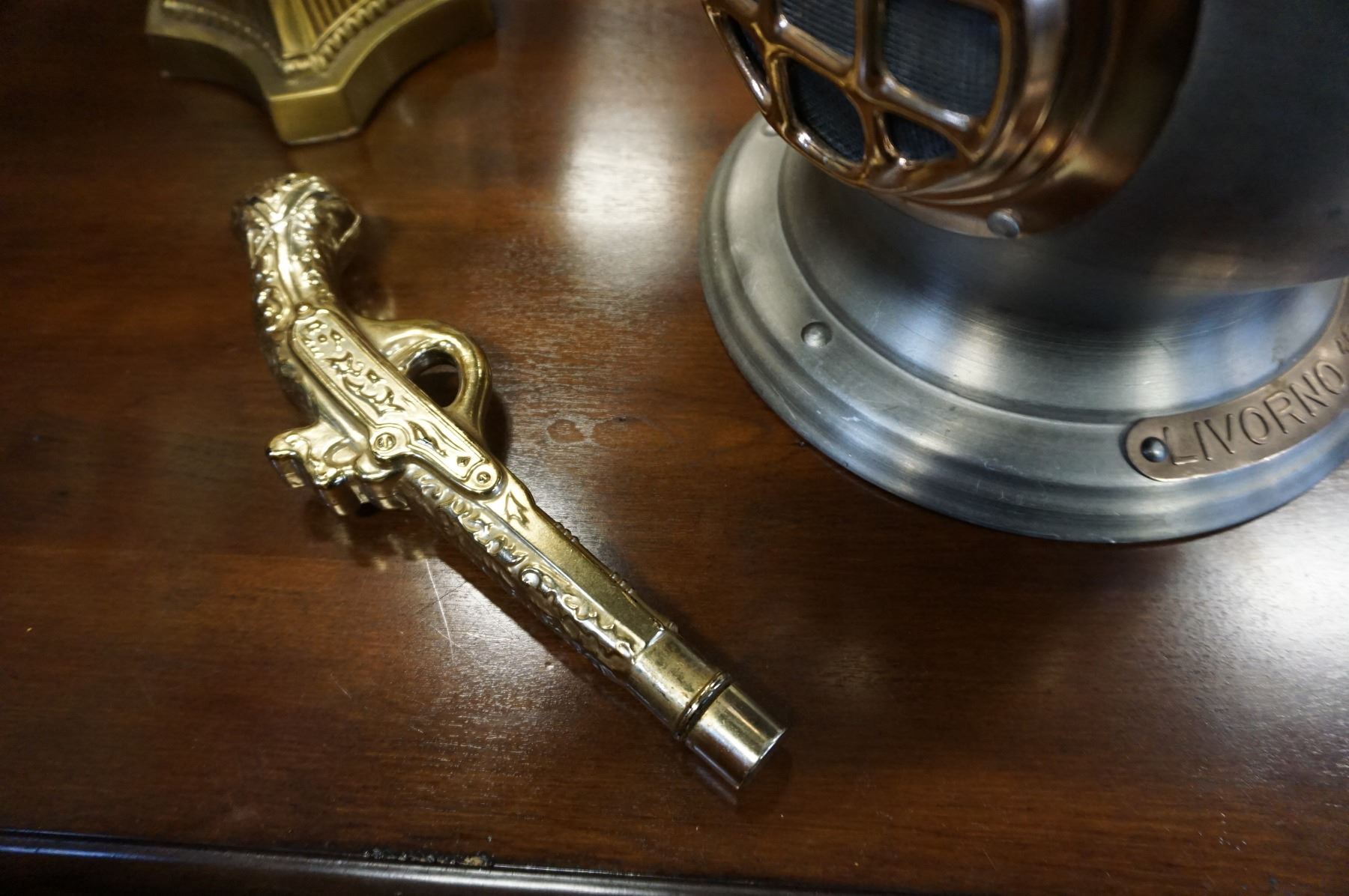 SCUBA HELMET COOKIE JAR W/ DECANTERS AND WOOD CAR Big Valley Auction