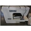 Image 2 : WHITE BRAND SEWING MACHINE