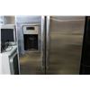 Image 2 : STAINLESS STEEL SIDE BY SIDE GE FRIDGE WITH WATER AND ICE DISPENSER TESTED AND WORKING GUARANTEED