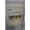 Image 2 : KENMORE FRIDGE WITH WATER AND ICE DISPENSER TESTED AND WORKING GUARANTEED