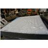 Image 1 : KINGSIZE SEALY GOLD 10K POSTUREPEDIC EXTRA FIRM TIGHT TOP MATTRESS