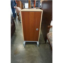 MAPLE 1 DOOR CUPBOARD
