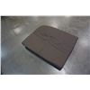 Image 2 : MEDIUM SIZE DOG BROWN DOG BED AS NEW