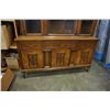 Image 2 : 2PC KNECHTEL CHINA CABINET