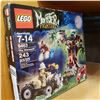 Image 2 : FACTORY SEALED RETIRED MONSTER FIGHTERS LEGO SET - RETAIL $120