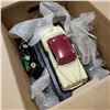 Image 2 : BOX OF DIE CAST CARS