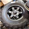 Image 2 : 4 DURO DI-K591 AT TUBLESS ATV TIRES : 3 25x8-12 & 1 25x10-12 ON RIMS