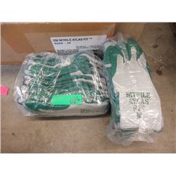 24 Pairs of Medium Nitrile Atlas Stretch Gloves