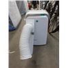 Image 1 : Portable Air Conditioner / Dehumidifier with Hose