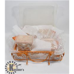 SERVING SET NEW IN PACKAGING