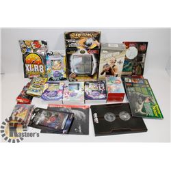 FLAT OF VARIETY OF COLLECTOR CARDS