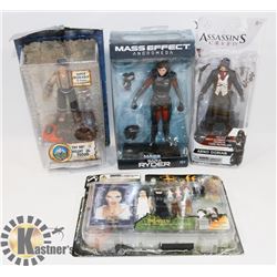 FLAT OF SEALED FIGURINES BUFFY THE VAMPIRE