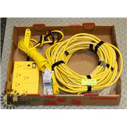 FLAT WITH EXTENSION CORDS AND POWER BAR