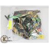 Image 1 : BAG OF DOG LEASHES AND/OR COLLARS