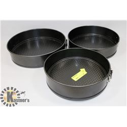 LOT OF THREE SPRINGFORM BAKING PANS