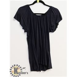 NEW WITH TAGS WOMENS SHIRT