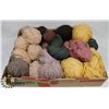Image 1 : FLAT OF YARN