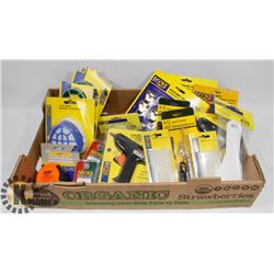 FLAT OF HOUSEHOLD TOOLS INCLUDING CIRCUIT