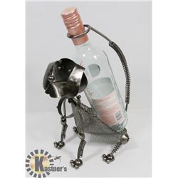 METAL WINE BOTTLE HOLDER SITTING DOG