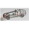 Image 1 : METAL WINE BOTTLE HOLDER RACE CAR