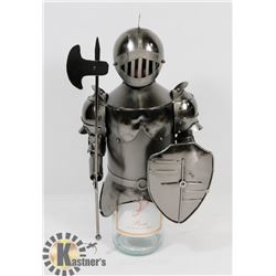 METAL WINE BOTTLE HOLDER GREAT KNIGHT