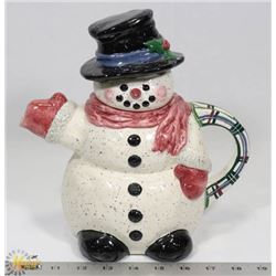 COLLECTIBLE SNOWMAN TEAPOT DESIGNED