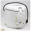 Image 1 : DELONGHI EASY CLEAN DEEP FRYER