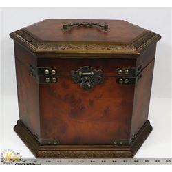 DECORATED WOODEN CHEST