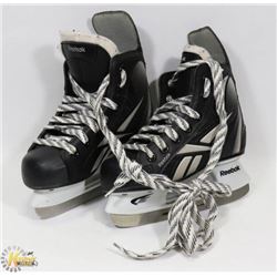 REEBOK YOUTH 11 SKATES