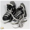 Image 1 : REEBOK YOUTH 11 SKATES