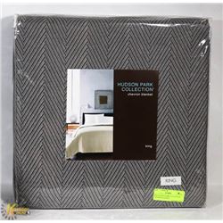 NEW HUDSON PARK COLLECTION CHEVRON BLANKET