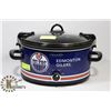 Image 1 : OILERS CROCK POT.