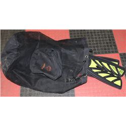 OUTDOOR SCUBA BAG WITH FLIPPERS AND MORE