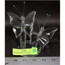 CRYSTAL DISPLAY OF 2 FLYING BUTTERFLIES ON CRYSTAL