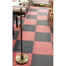 BRASS SWIVEL READING LAMP 46"