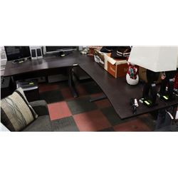 LARGE CORNER OFFICE DESK 78" X 91"