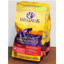 2 BAGS OF WELLNESS GRAIN FREE ADULT CAT FOOD