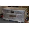 Image 1 : STEEL TOOL BOX 20"X36"X20"