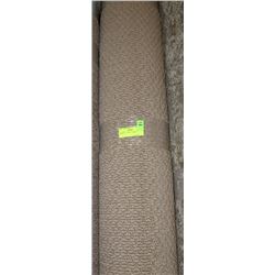 CARPET 23  -  8FT 9"  X  6FT 3"