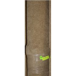 CARPET 39  -  13FT 9" X  9FT 10"