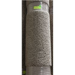 CARPET 41  -  7FT 7" X  9FT 9"