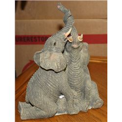 NEW ELEPHANT FIGURE 7"