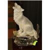 Image 1 : NEW HOWLING WOLF STATUE 14"