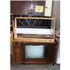 Image 1 : CONSOLE TV SOLD WITH DRESSER MIRROR AND LIGHT