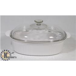 CORNINGWARE RIBBED WHITE 4L VAL CASSEROLE WITH