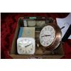 Image 1 : Box with 4 Clocks